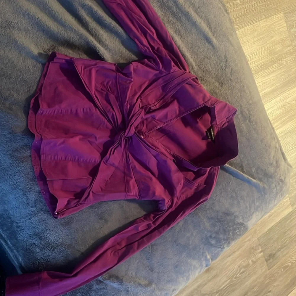 Small blouse - Picture 3 of 4
